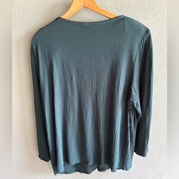 Eileen Fisher, crepe single button open front cardigan, size XL - Picture 4 of 9